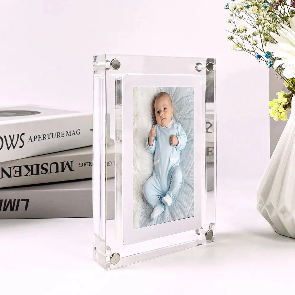 MomentFrame Digital Frame